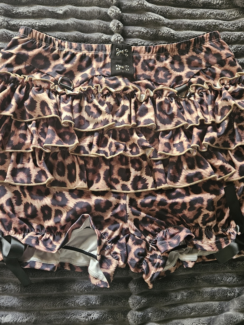 Forest Ink Leopard Print Bloomer Shorts Size Medium